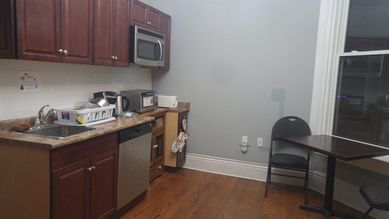 Guest House On The Carlton Street. Toronto Extérieur photo