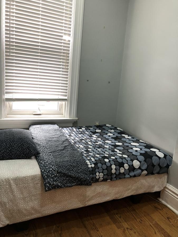 Guest House On The Carlton Street. Toronto Extérieur photo