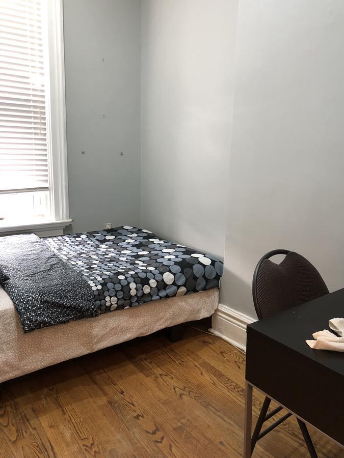 Guest House On The Carlton Street. Toronto Extérieur photo