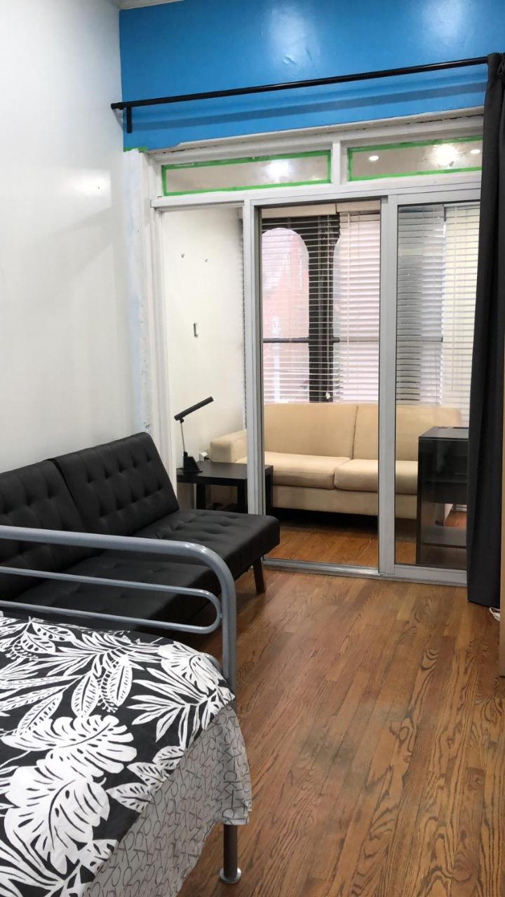 Guest House On The Carlton Street. Toronto Extérieur photo