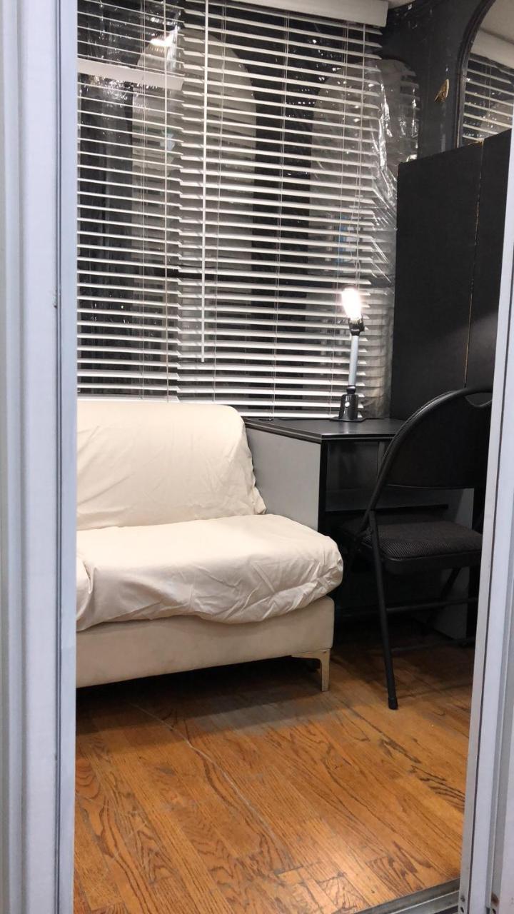 Guest House On The Carlton Street. Toronto Extérieur photo