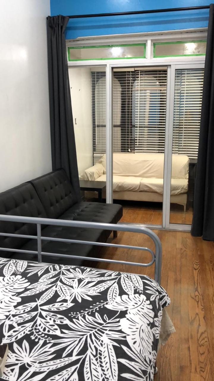 Guest House On The Carlton Street. Toronto Extérieur photo